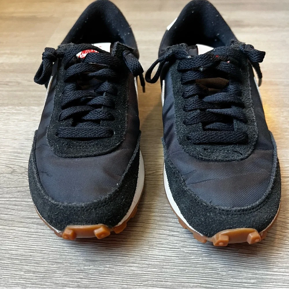 Nike DayBreak Black and White Sneaker